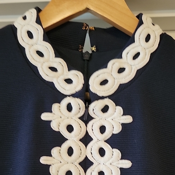 Lilly Pulitzer Navy Dress with White Detailing - Picture 4 of 6